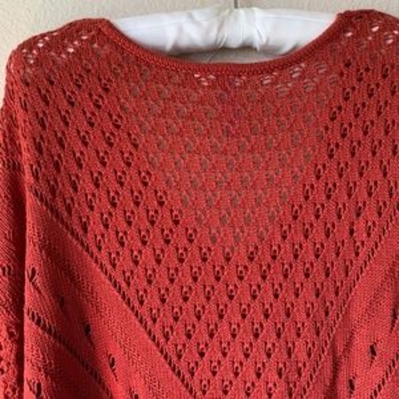 Burnt Orange V-neck Sweater Top With Scalloped Hem - Size Small - Picture 4 of 8